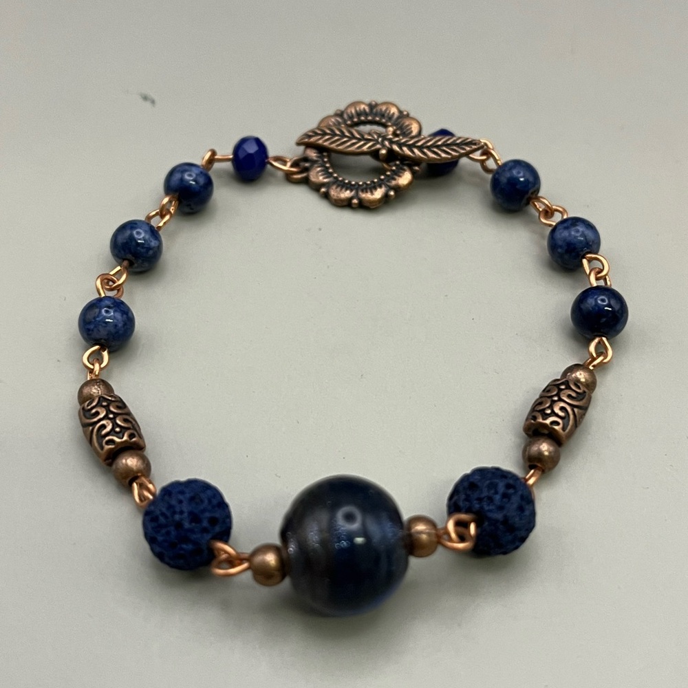 Blue and Copper Handmade Essential Oil Beaded Bracelet - Picture 2 of 3
